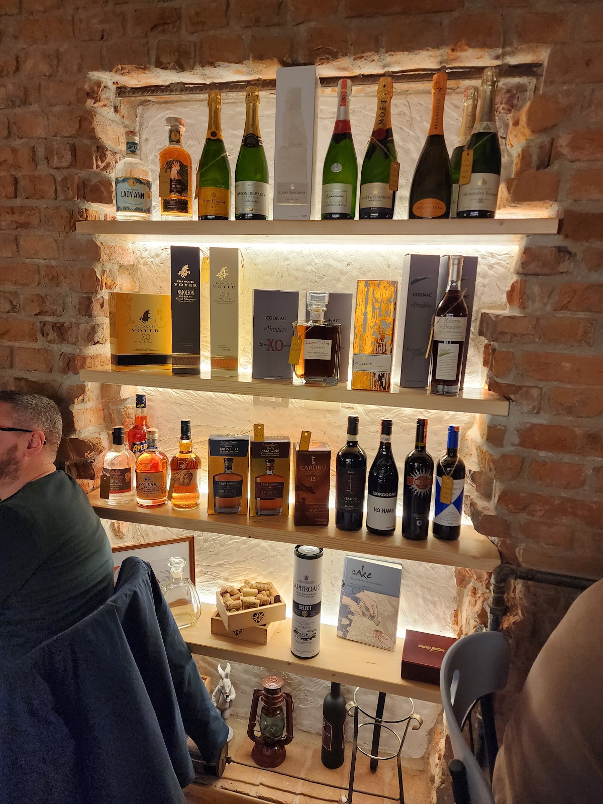 CRU Wine Bar & Shop photo 5