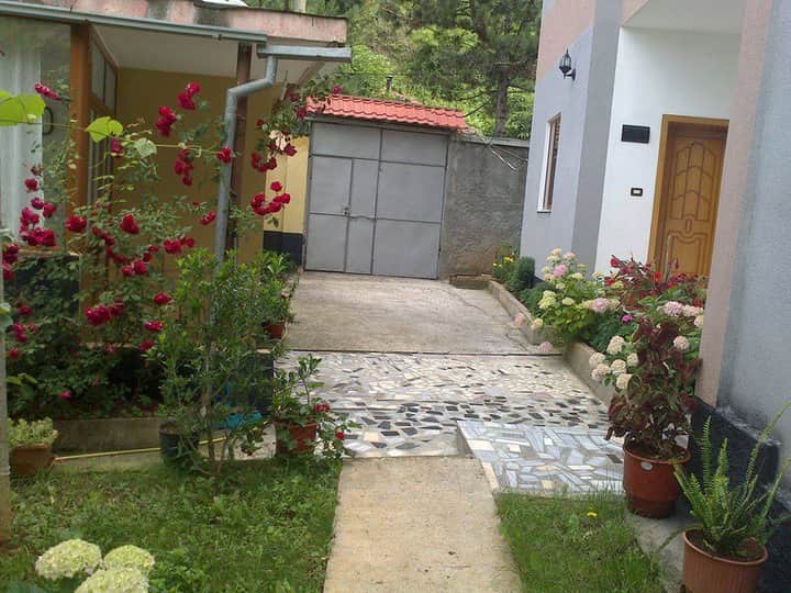 Hotel Xhari photo 3