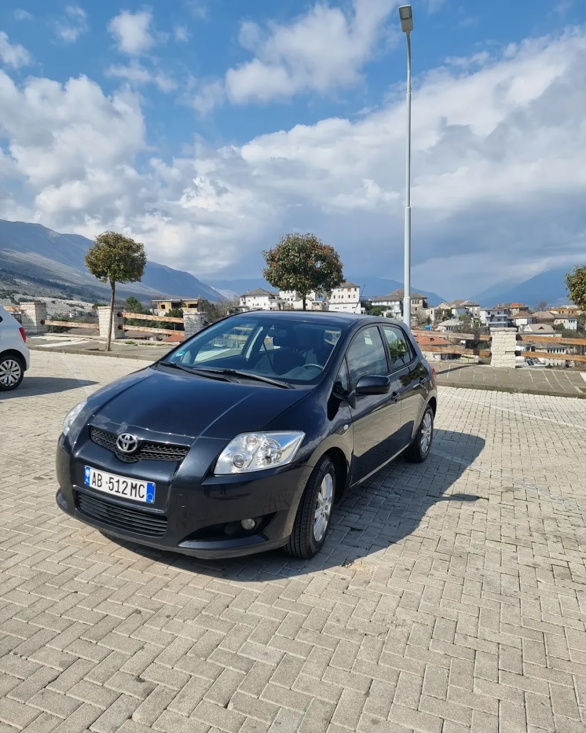 Rent cars Nebiaj photo 2
