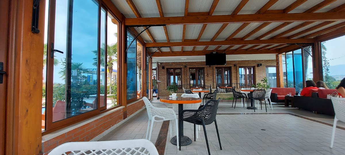 American Bar Hotel
