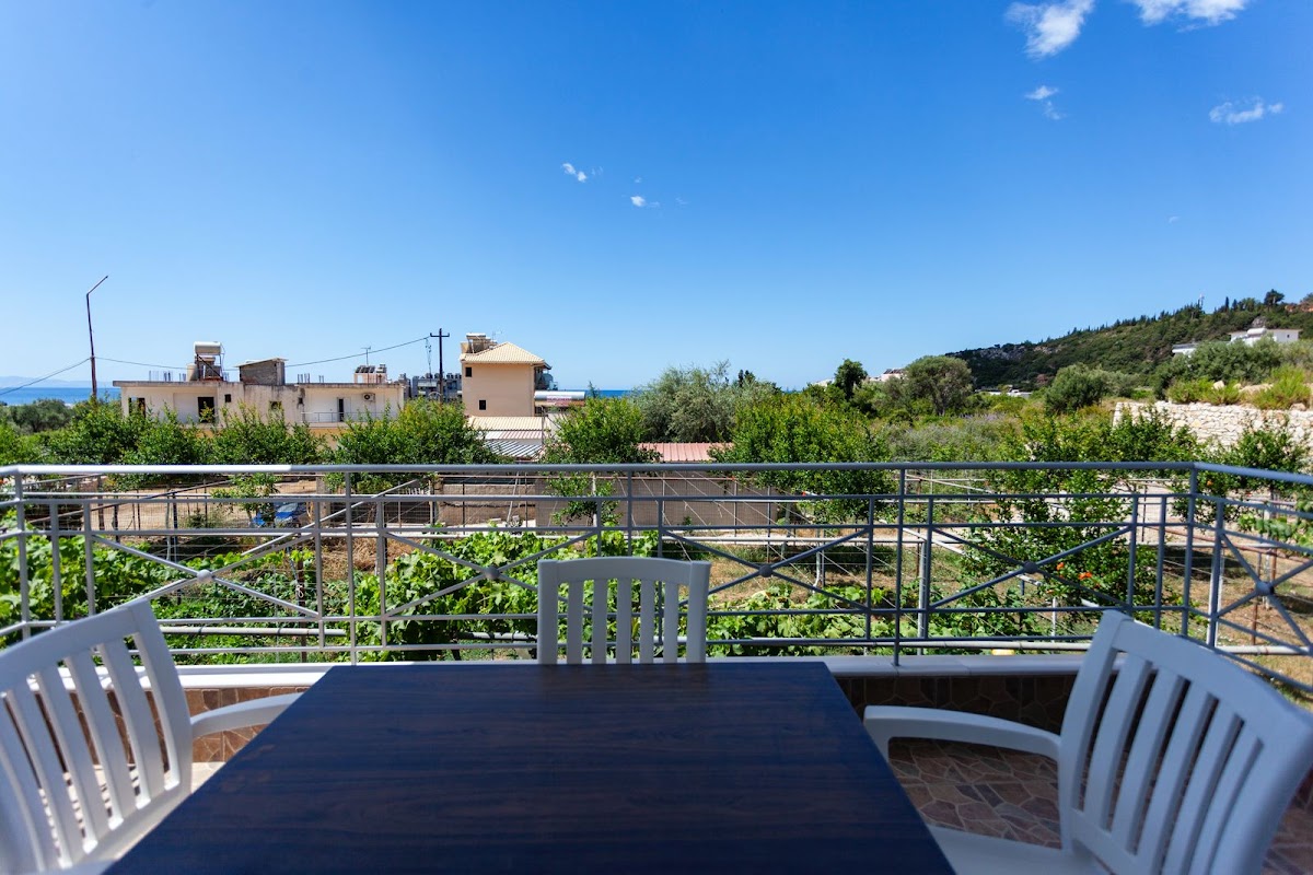 Zacharias Apartments photo 4