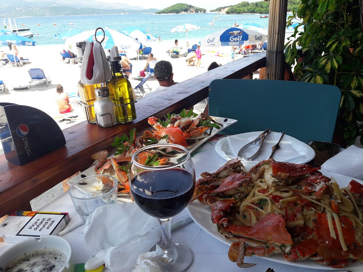 Bora Bora Ksamil (Beach Bar & Restaurant) photo 2
