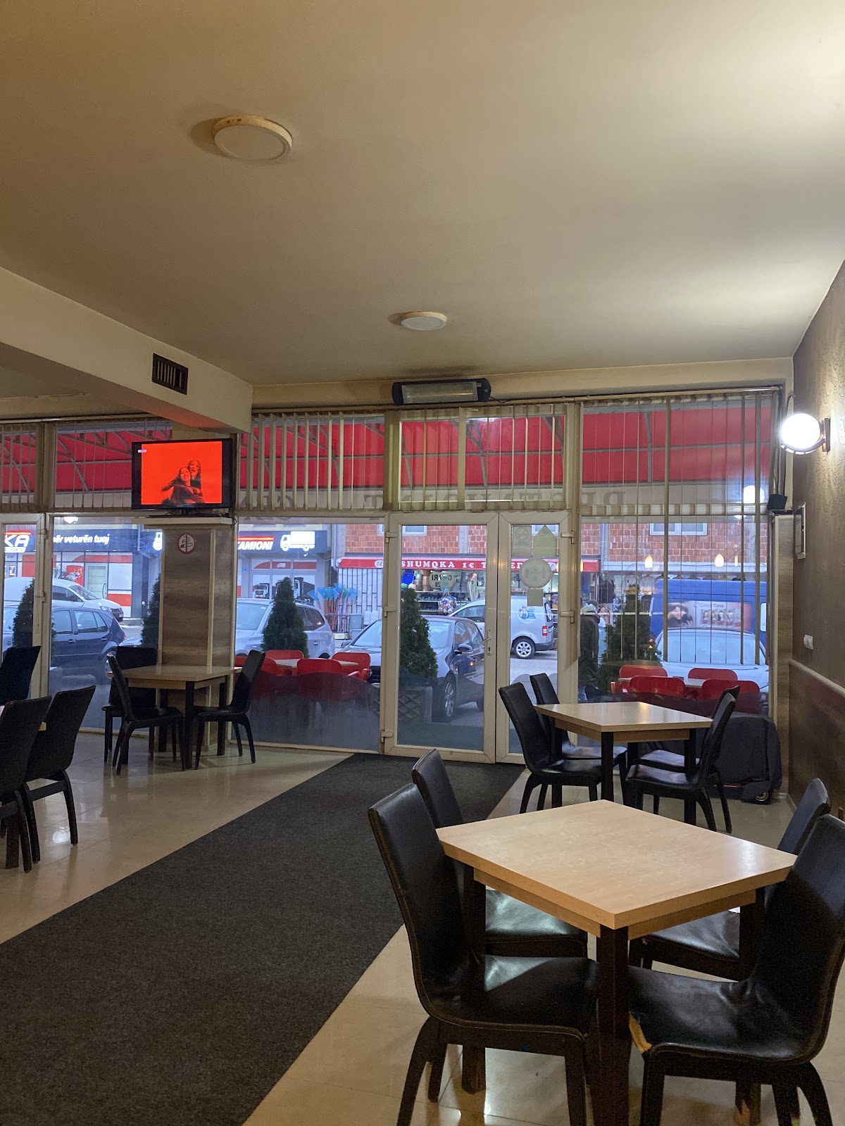 Restaurant CENTRUM — Restorante në Drenas — photo 2