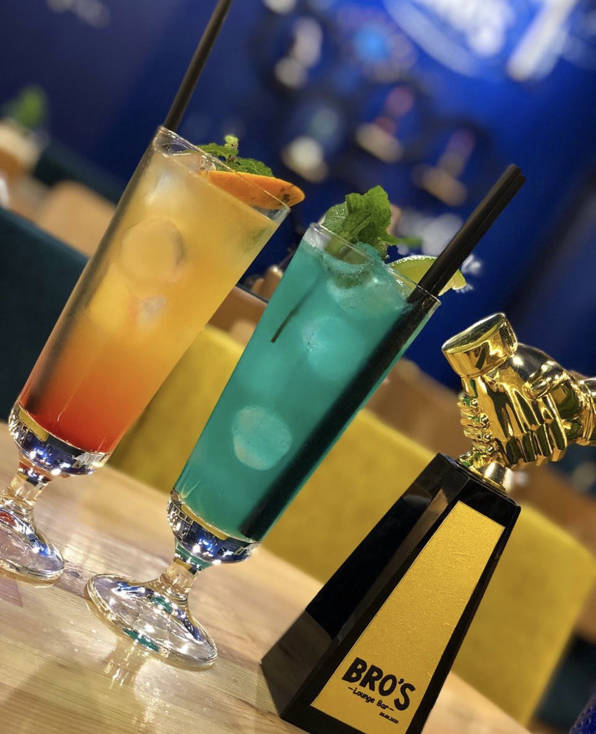 Bro's Lounge Bar photo 2