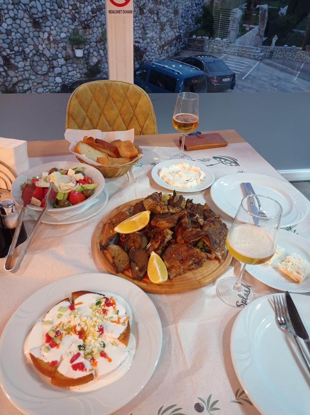 Restorant Izeti Dobrovë Peshkopi photo 2