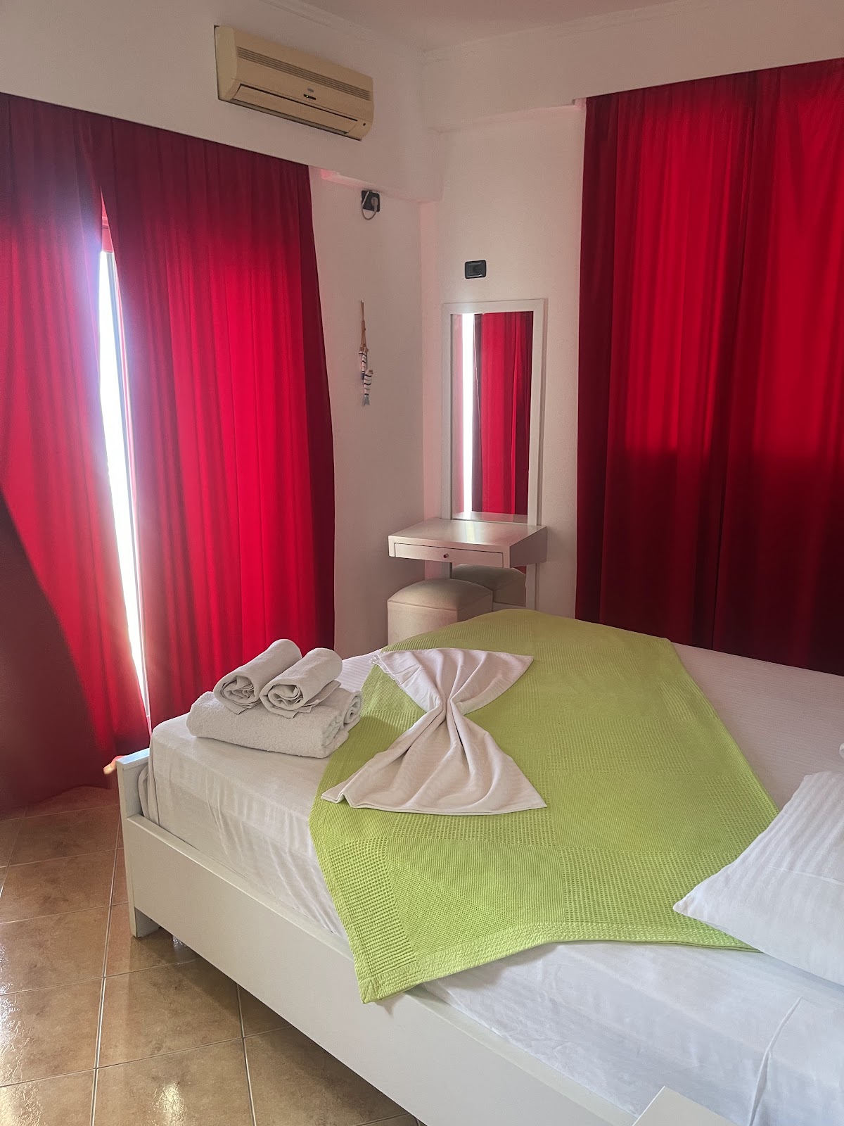 Envi Hotel photo 2