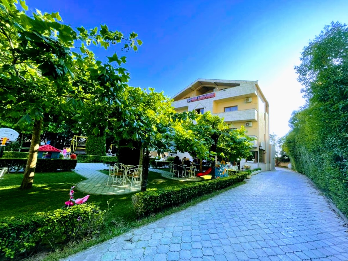 Hotel Ambasador Garden