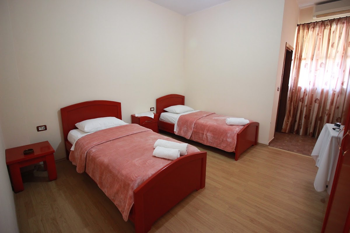 Hotel Restorant Viktoria photo 4