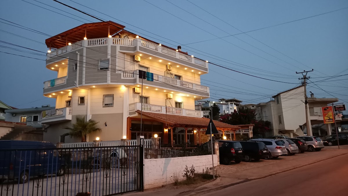 Hotel Ronaldo Ksamil photo 4