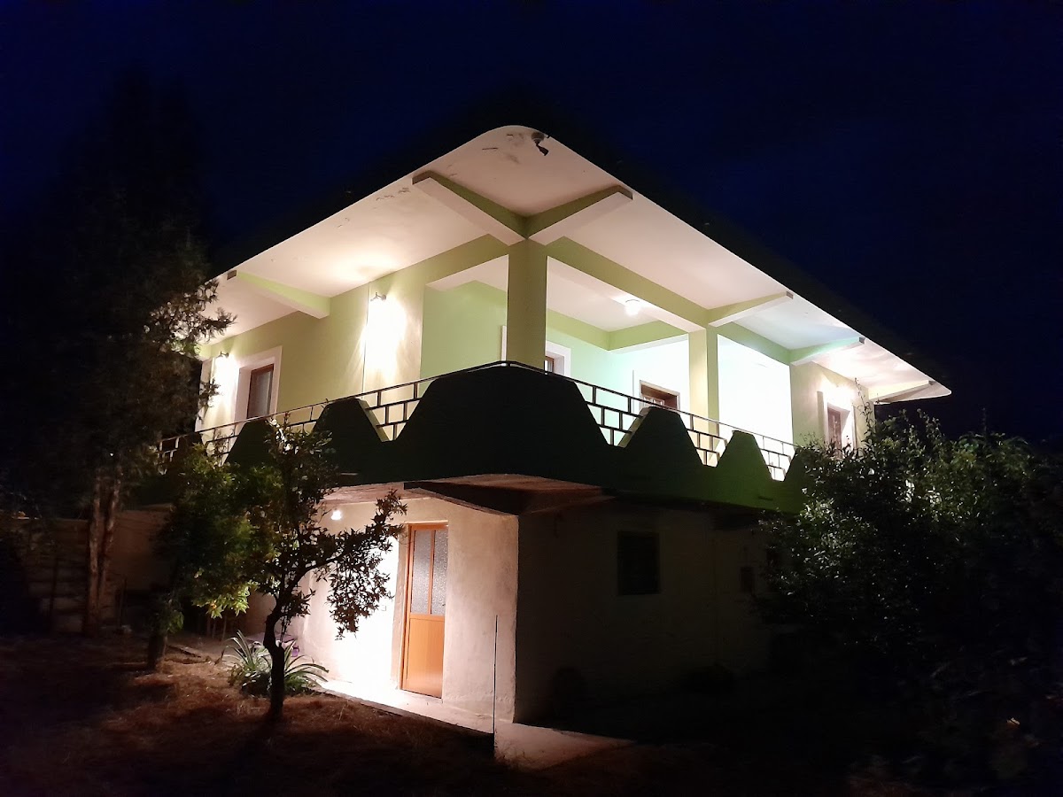 Cortina house