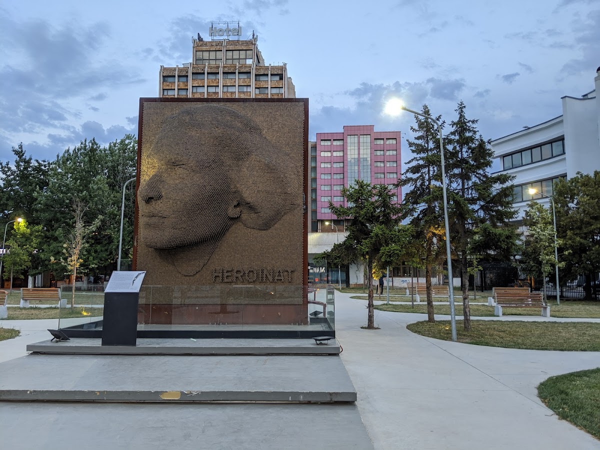Memorial HEROINES — Atraksione në Prishtinë — photo 2