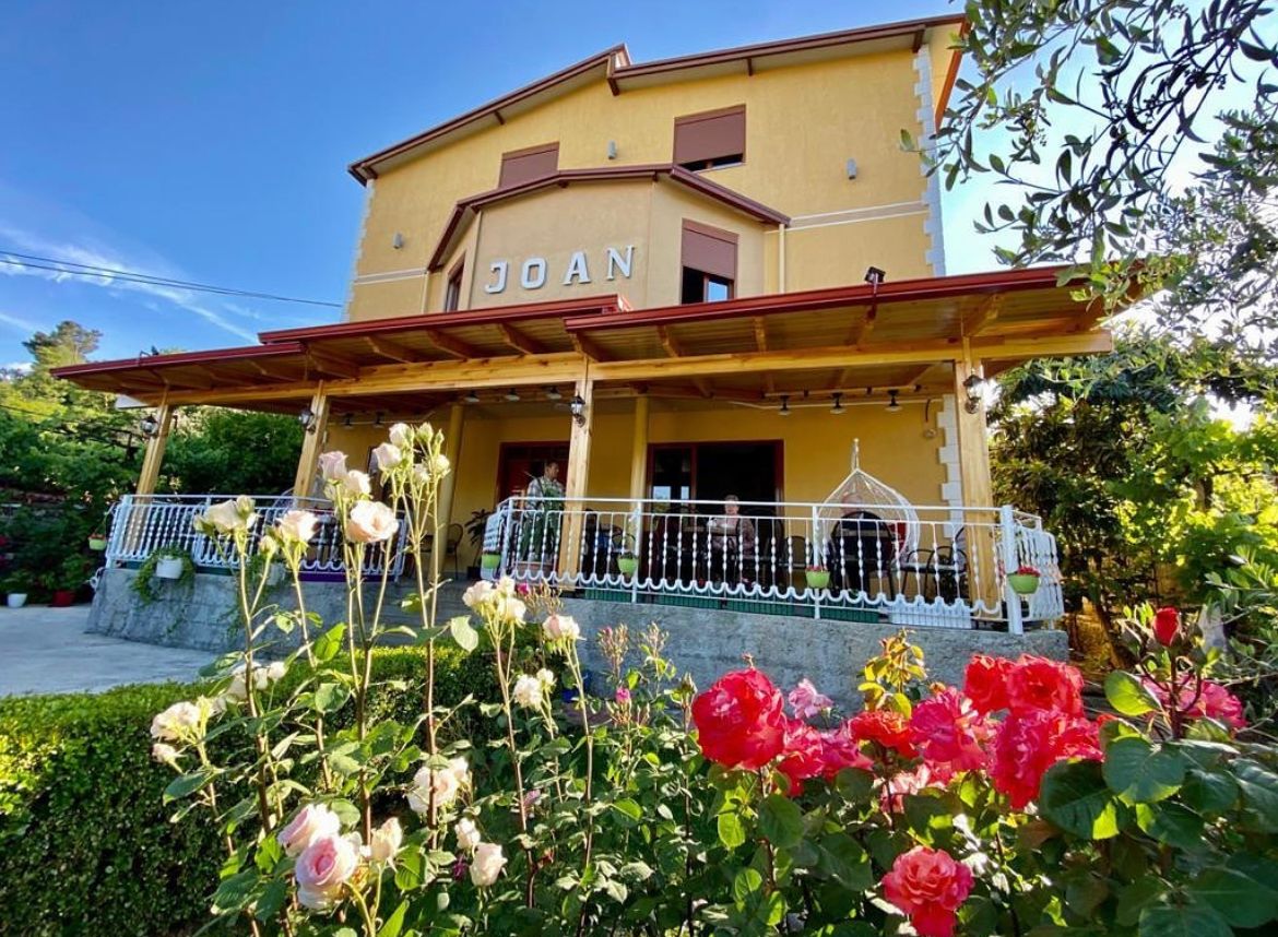 Joan Guesthouse
