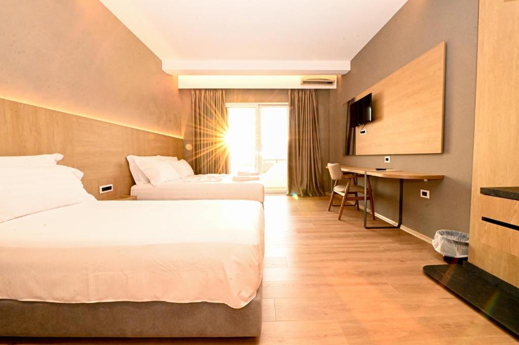 Panorama Hotel photo 2