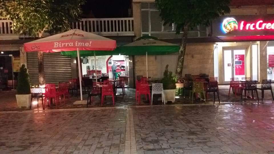 Small Bar photo 3