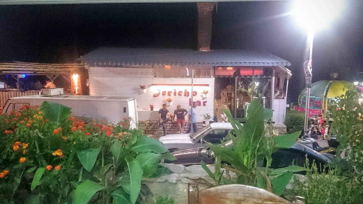 Jericho Cocktail Bar
