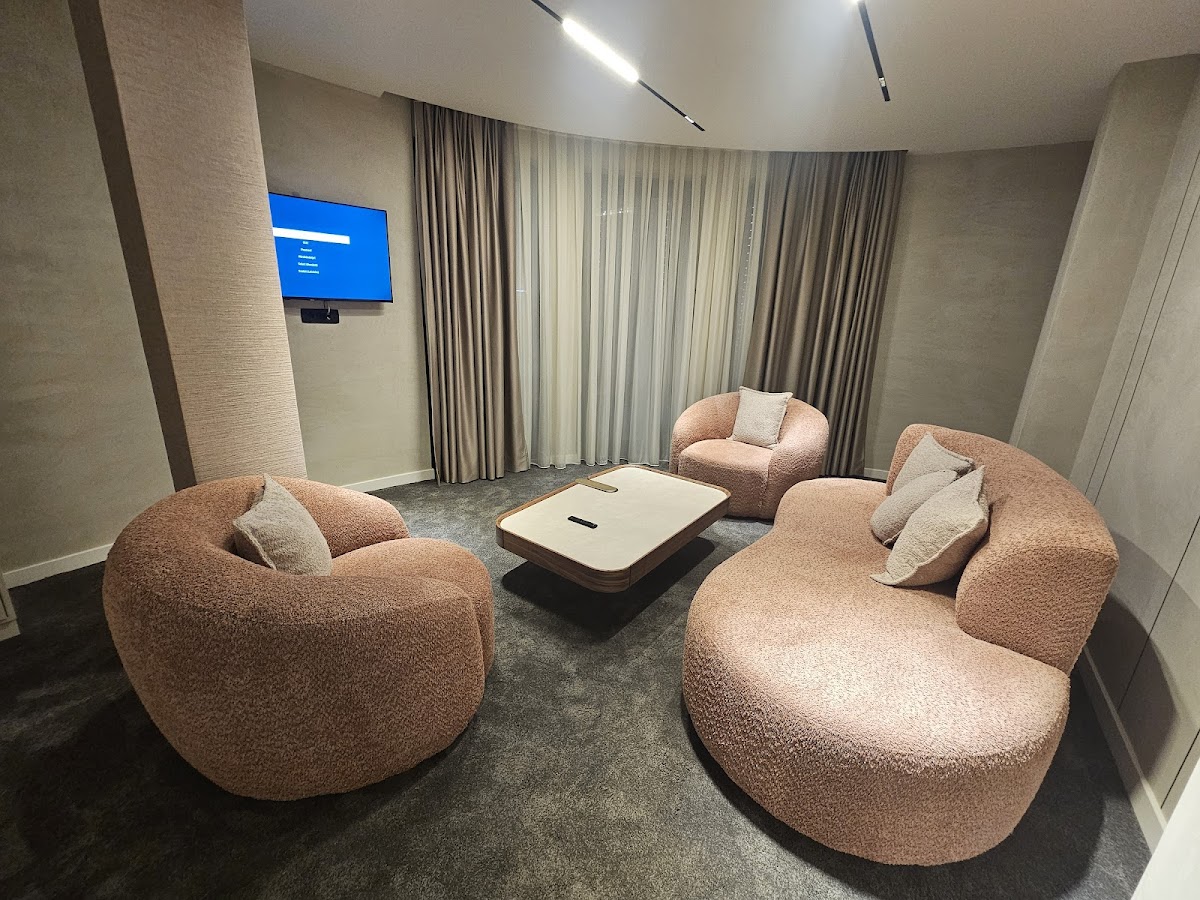 Metropol Hotel — Hotele & Akomodim në Ferizaj — photo 5