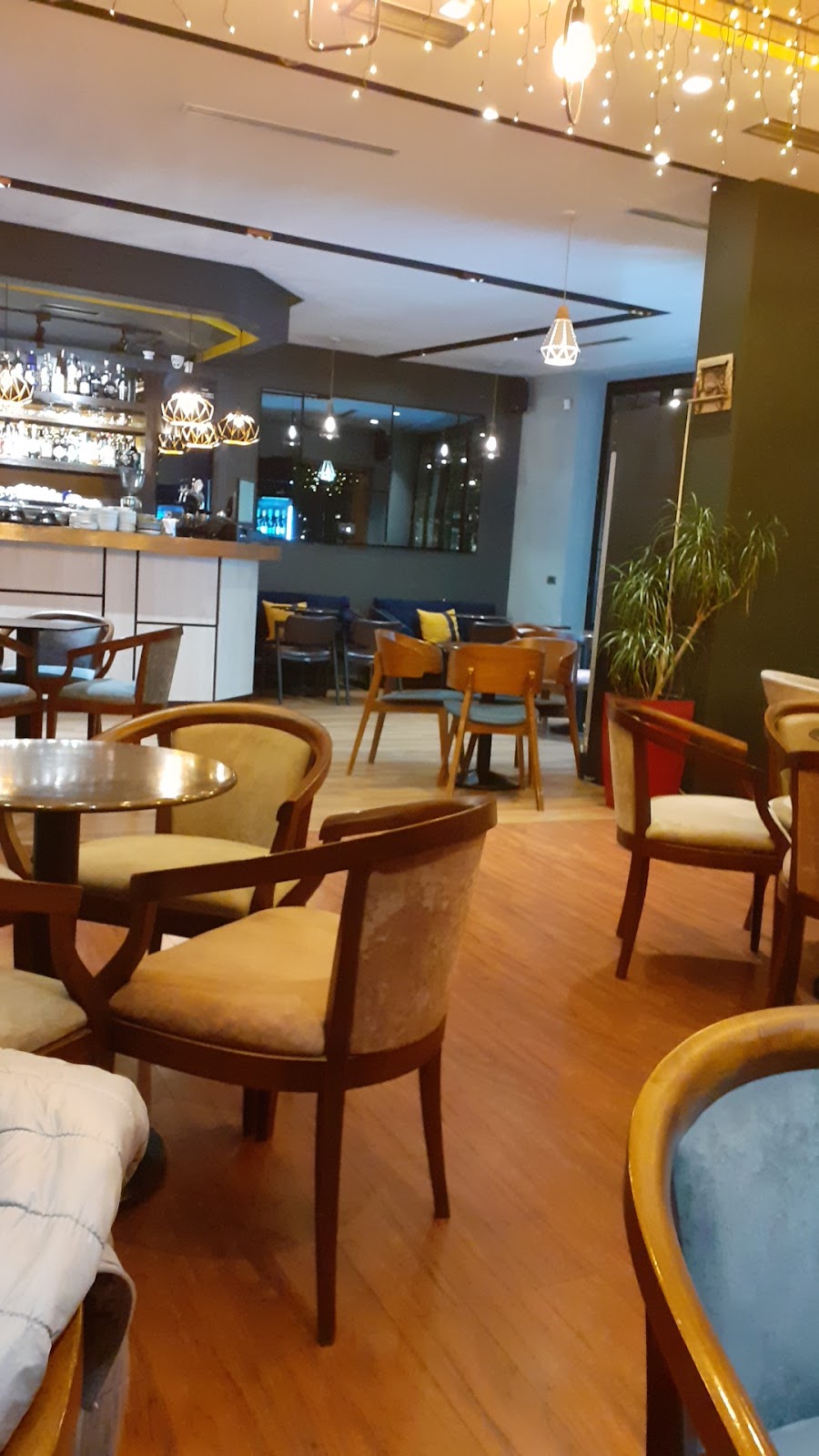 Neighbours Bar photo 4
