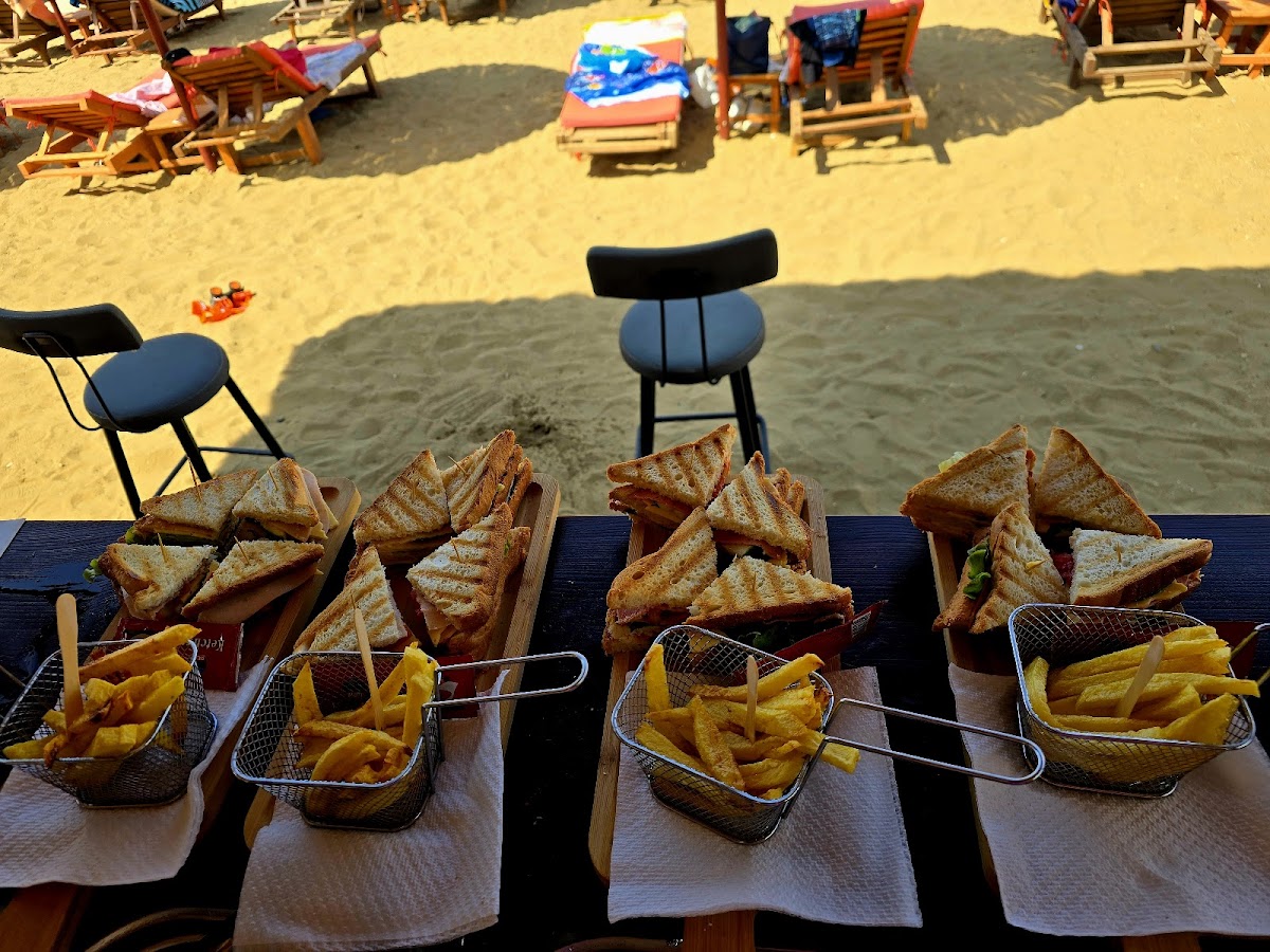 Beach bar Perla photo 4