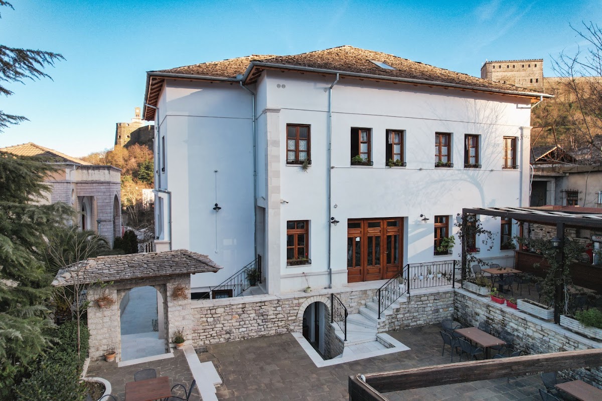 Hotel Bineri