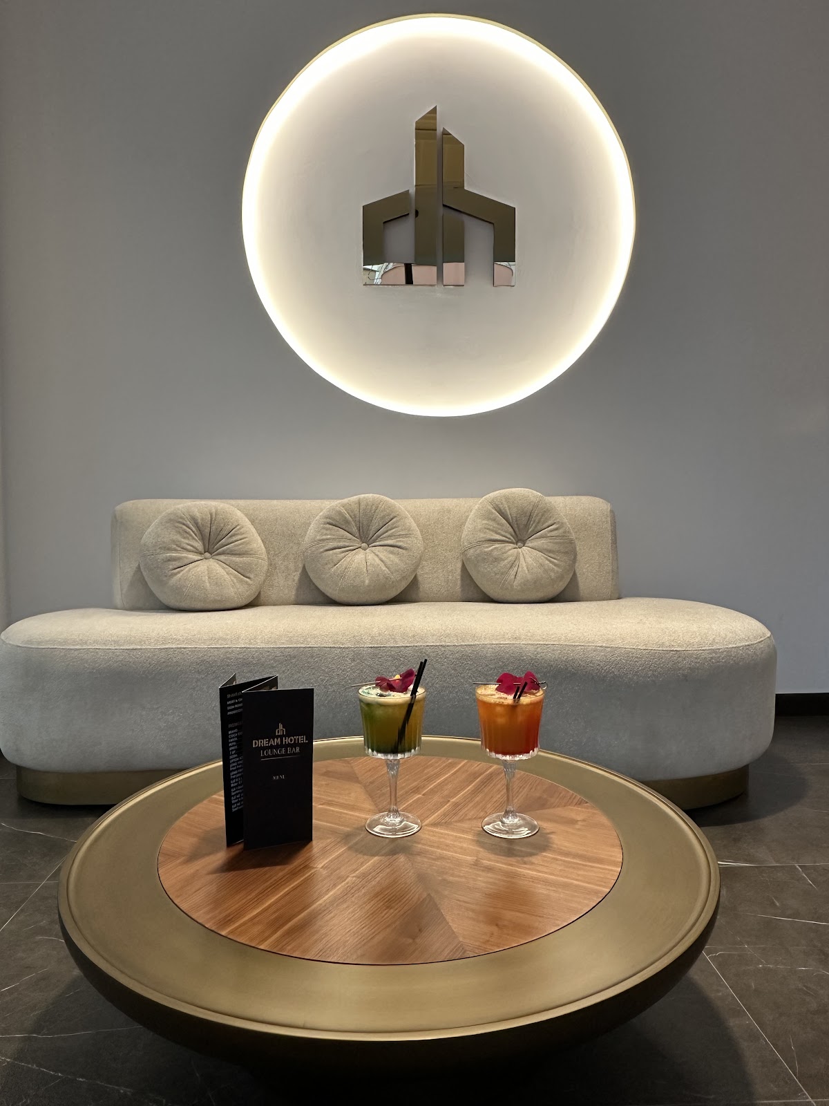COCKTAIL DREAMS photo 3