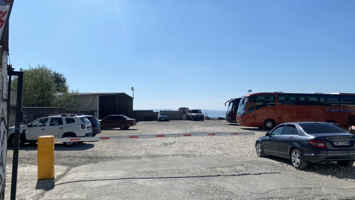 Parking, Lavazh Redi