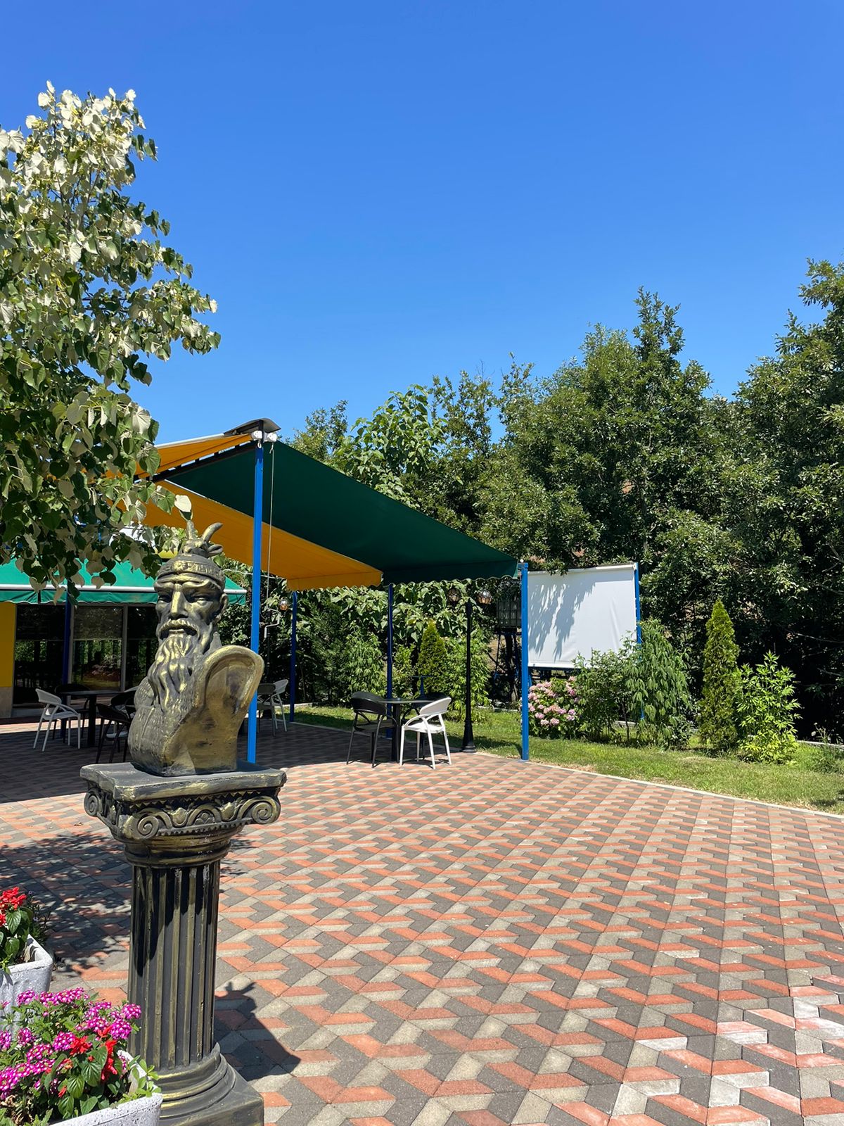 AEK Munella Bar photo 4