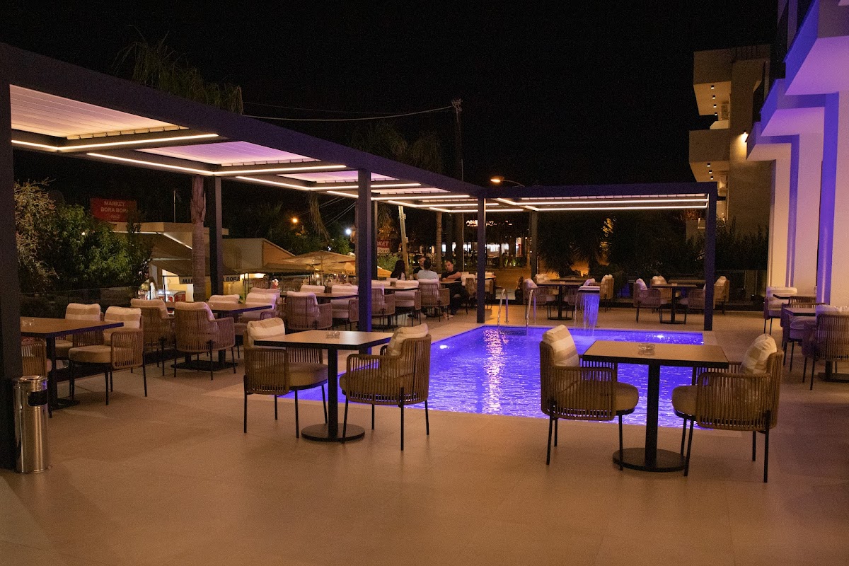 Colosseum Hotel