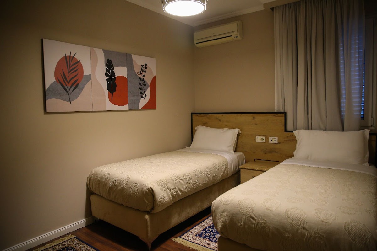 Moulin Bleu Hotel Tirana photo 4