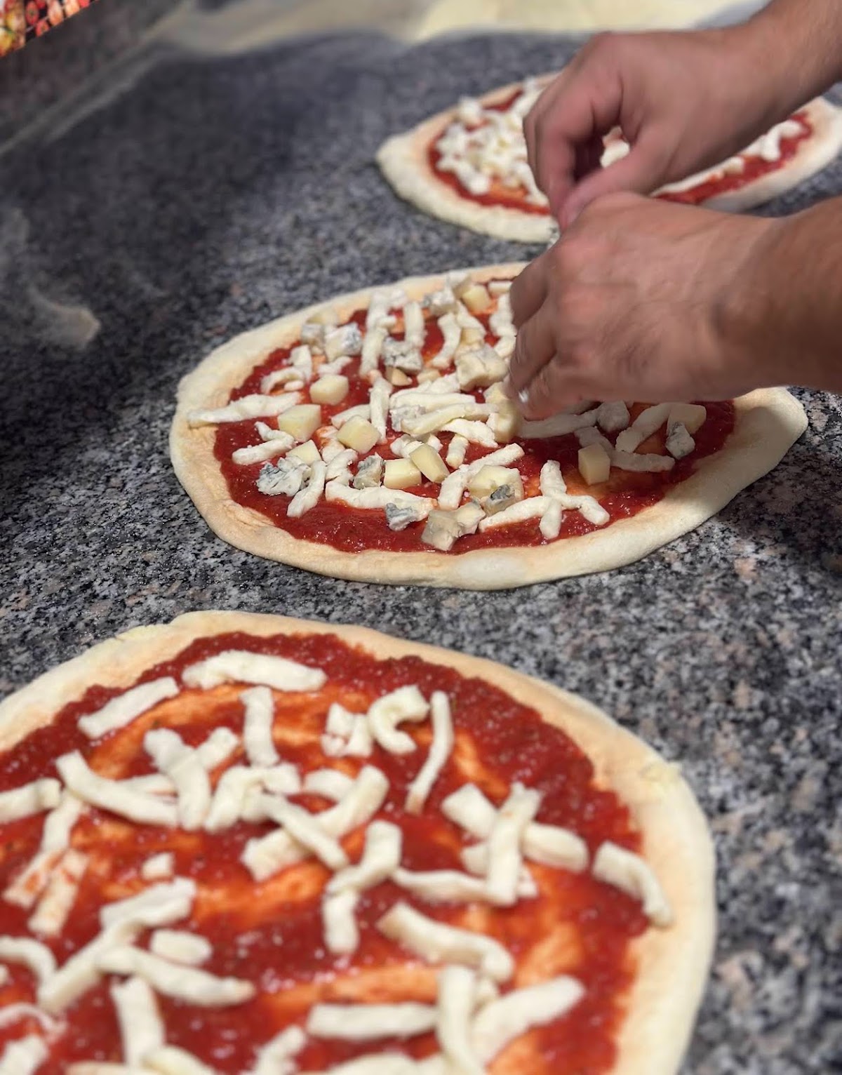 Pizzeria & Fast Food NAPOLETANA photo 4