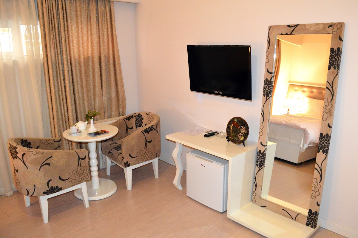 Select City Center Hotel photo 4