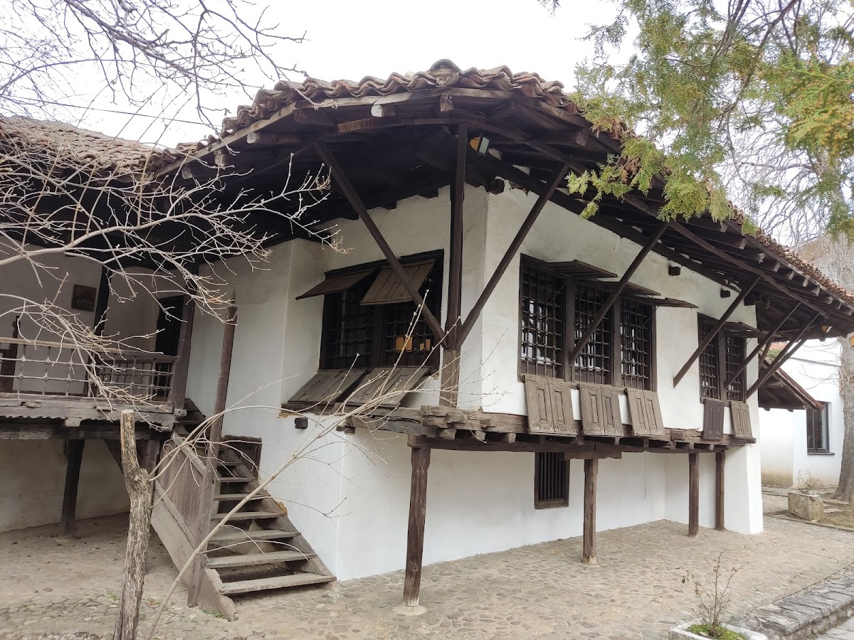 Ethnographic Museum - Muzeu Etnologjik — Atraksione në Prishtinë — photo 5