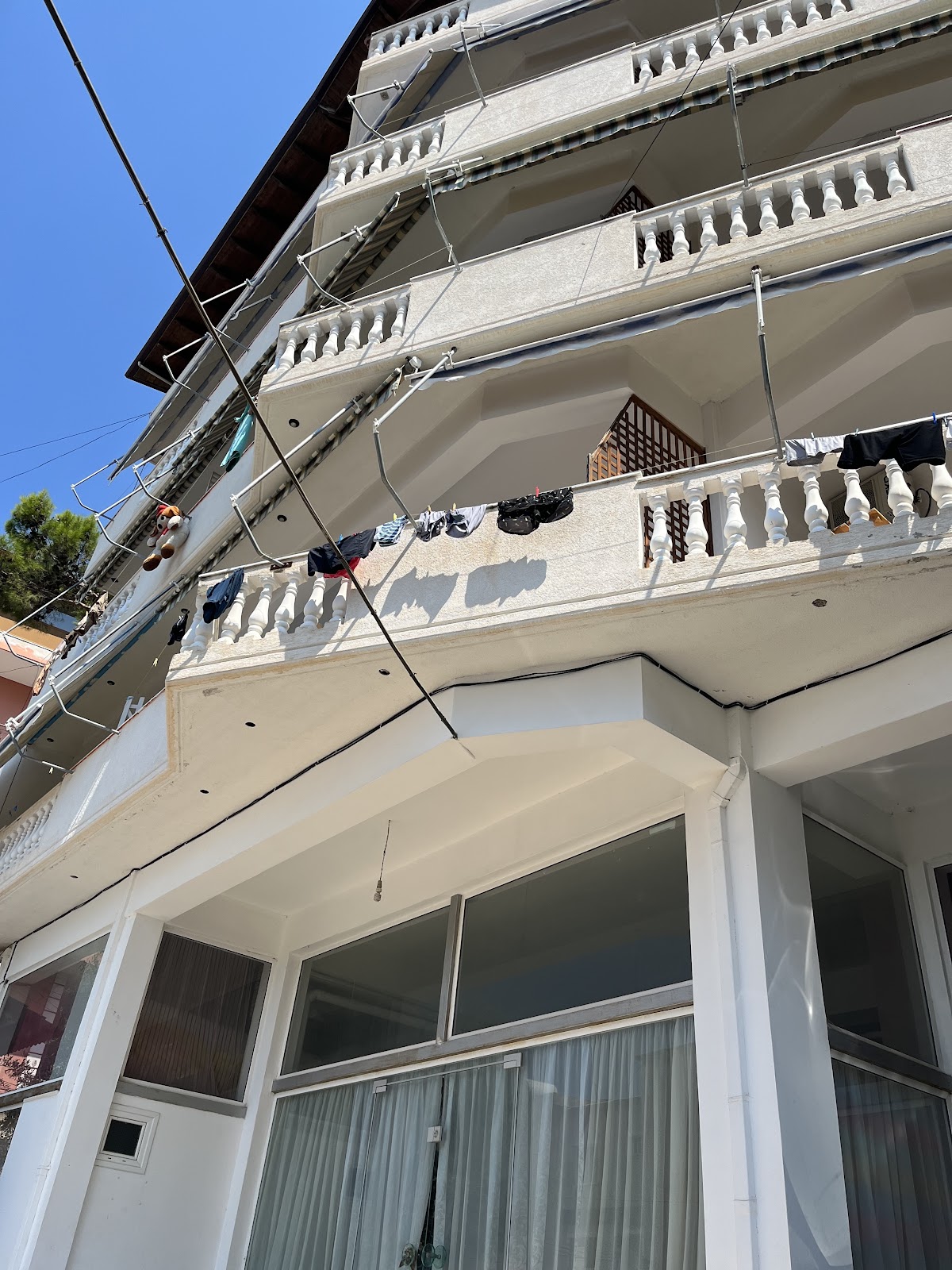 Ideal ApartHotel Saranda photo 5