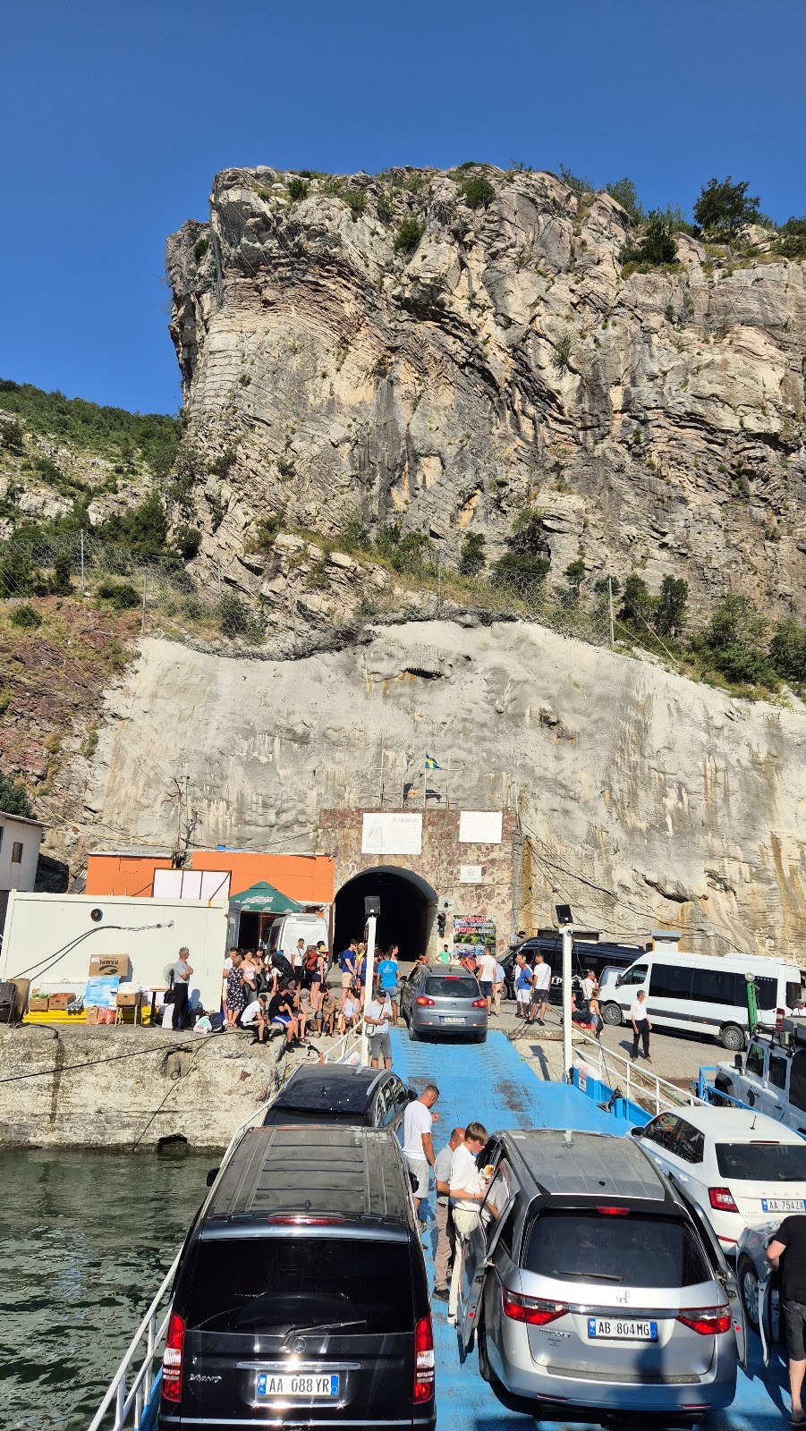 Komani Lake Tunel photo 4