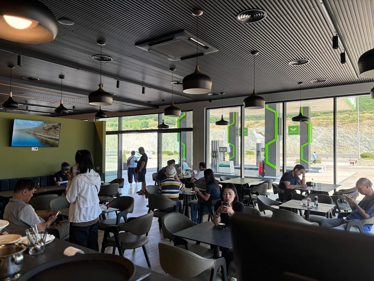 Autogrill Lugina e Drinit photo 4