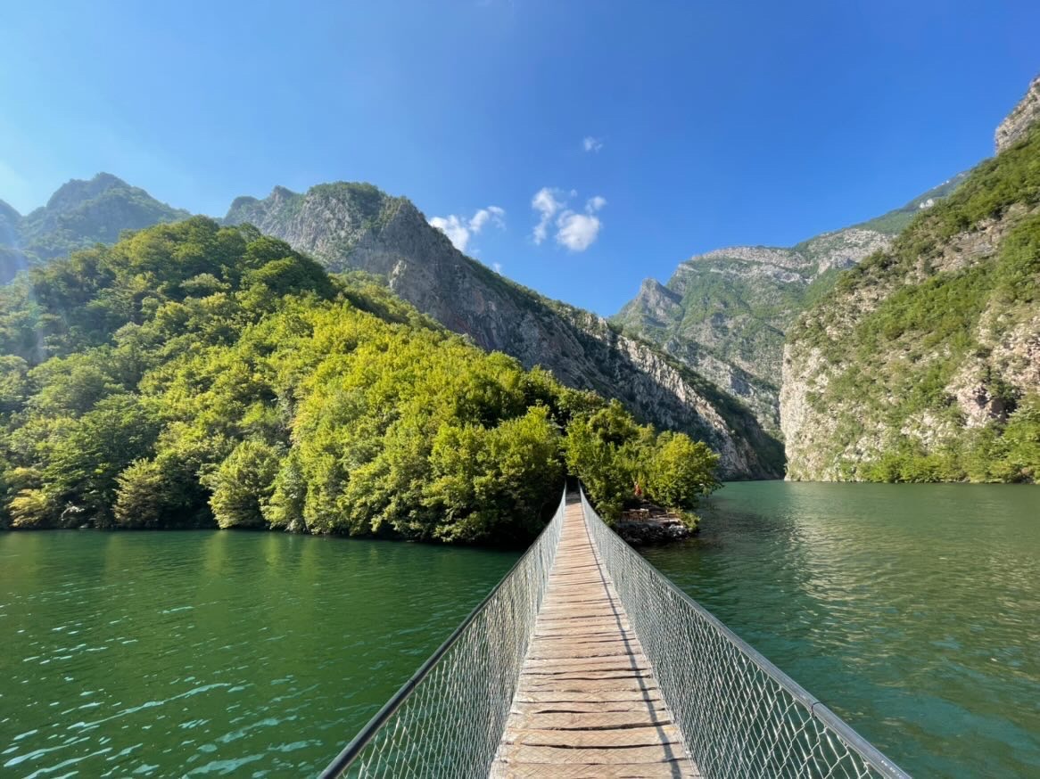 Komani Lake Tunel photo 2