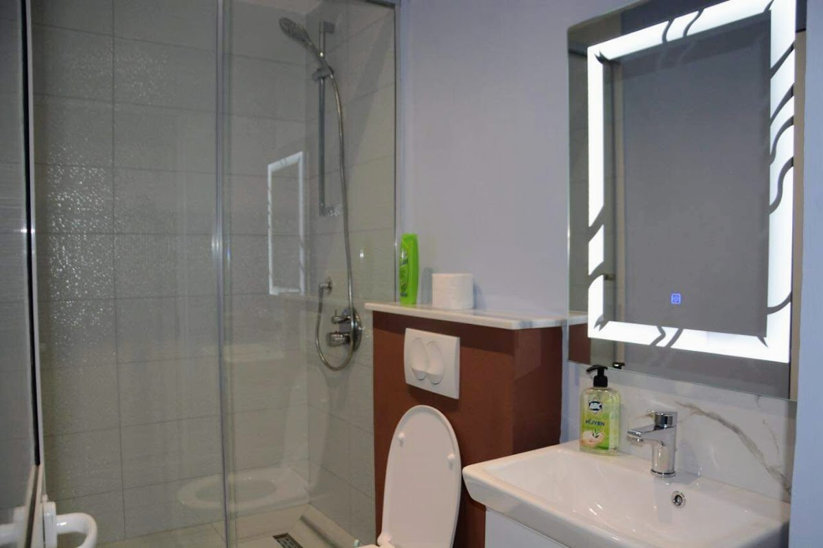 ROYAL BAR & HOTEL photo 3