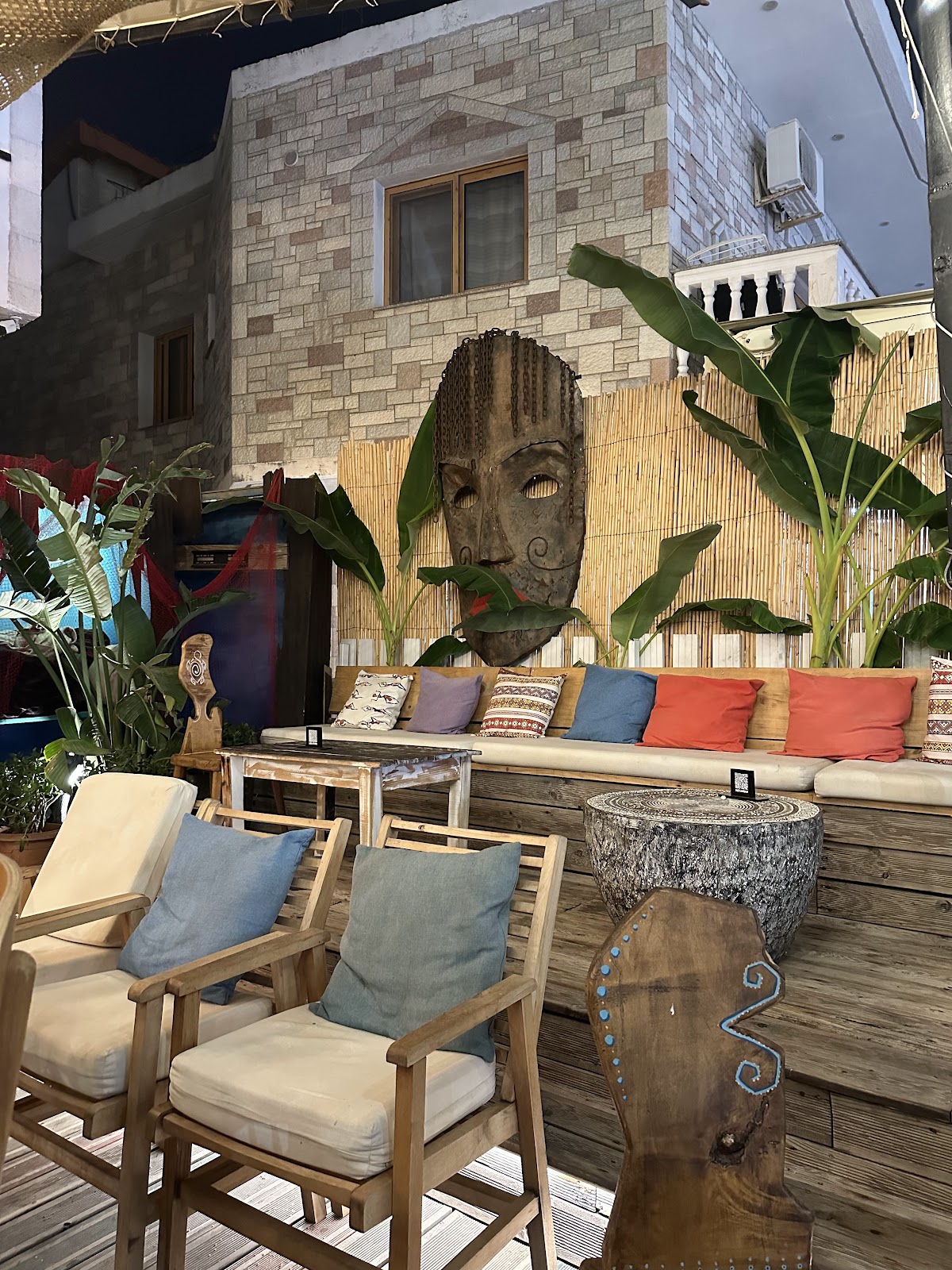 Foga Pirates Lounge Bar photo 2