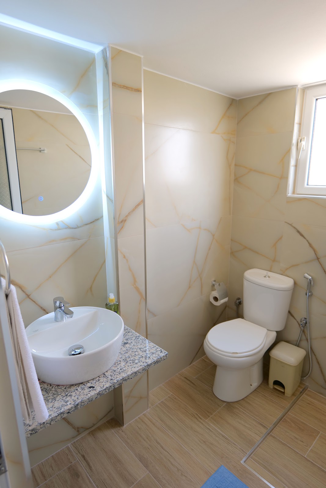 Hotel Adi-Vera photo 3