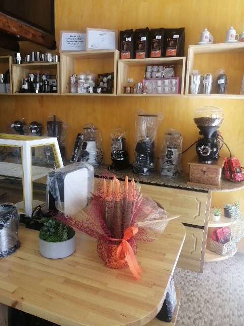 Esenca Cafe