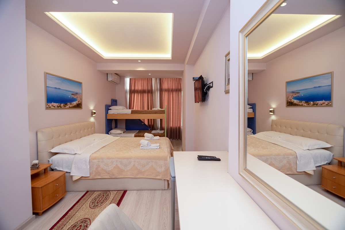 San Marino Hotel photo 2
