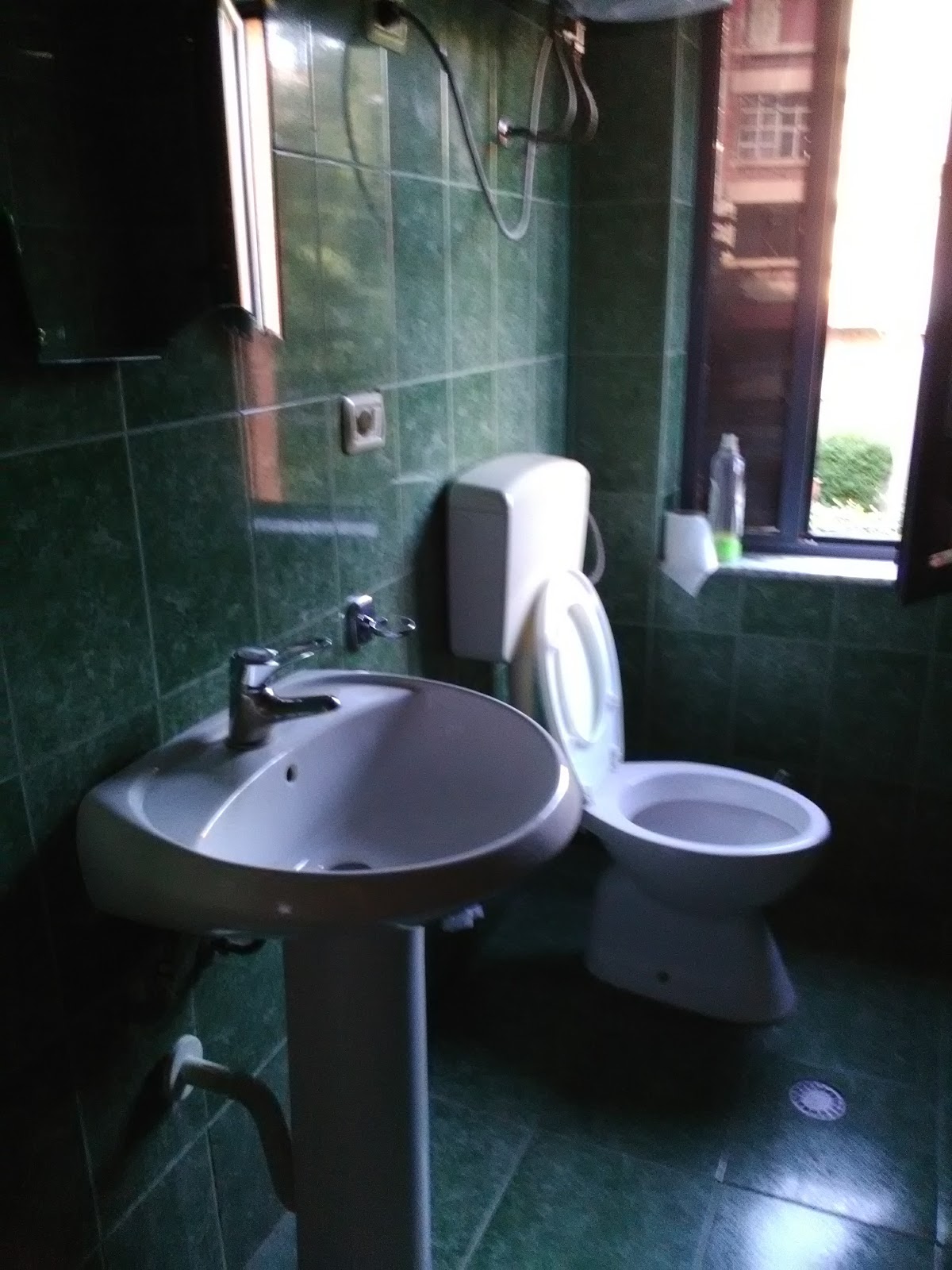 Hotel Shqiponja photo 5