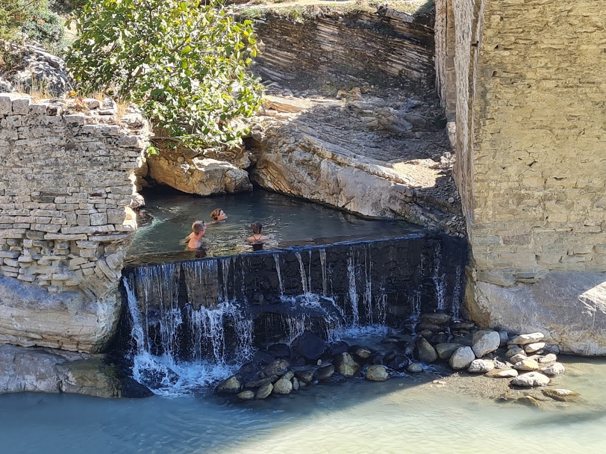 Source d'eau chaude photo 4