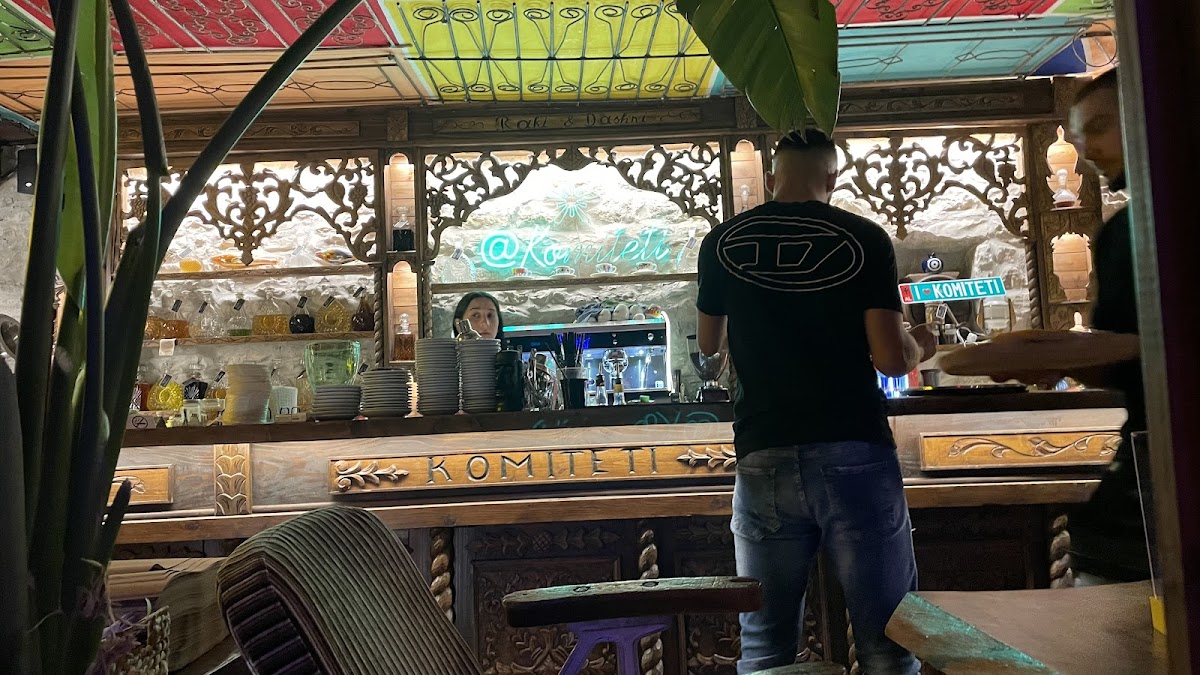 Komiteti Bar - Gjirokastër photo 4