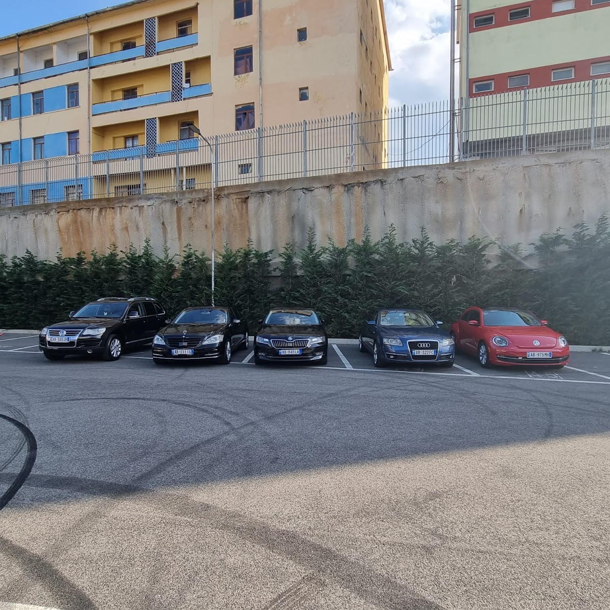 Rent a Car Shahu photo 3