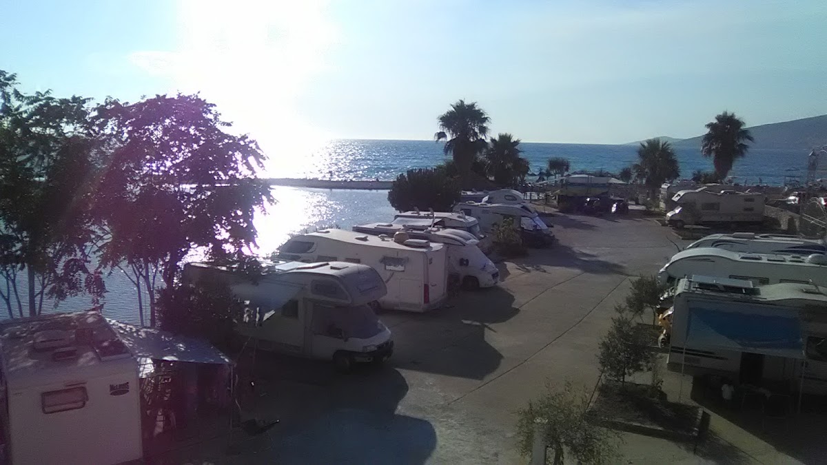 Saranda Millennium Apartments photo 4