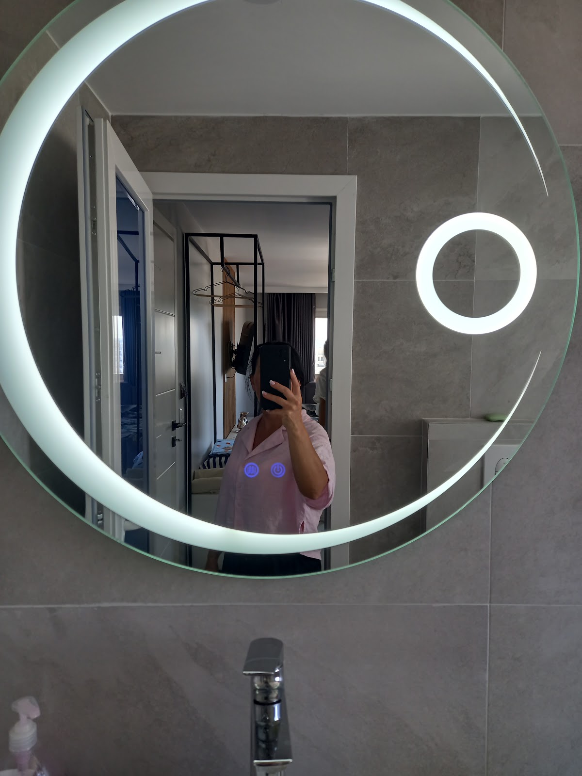 Eri photo 3