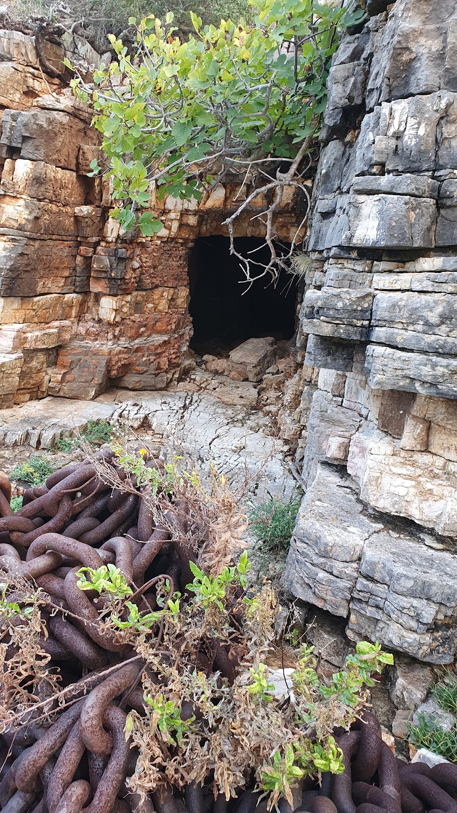 Anchor Cave photo 2