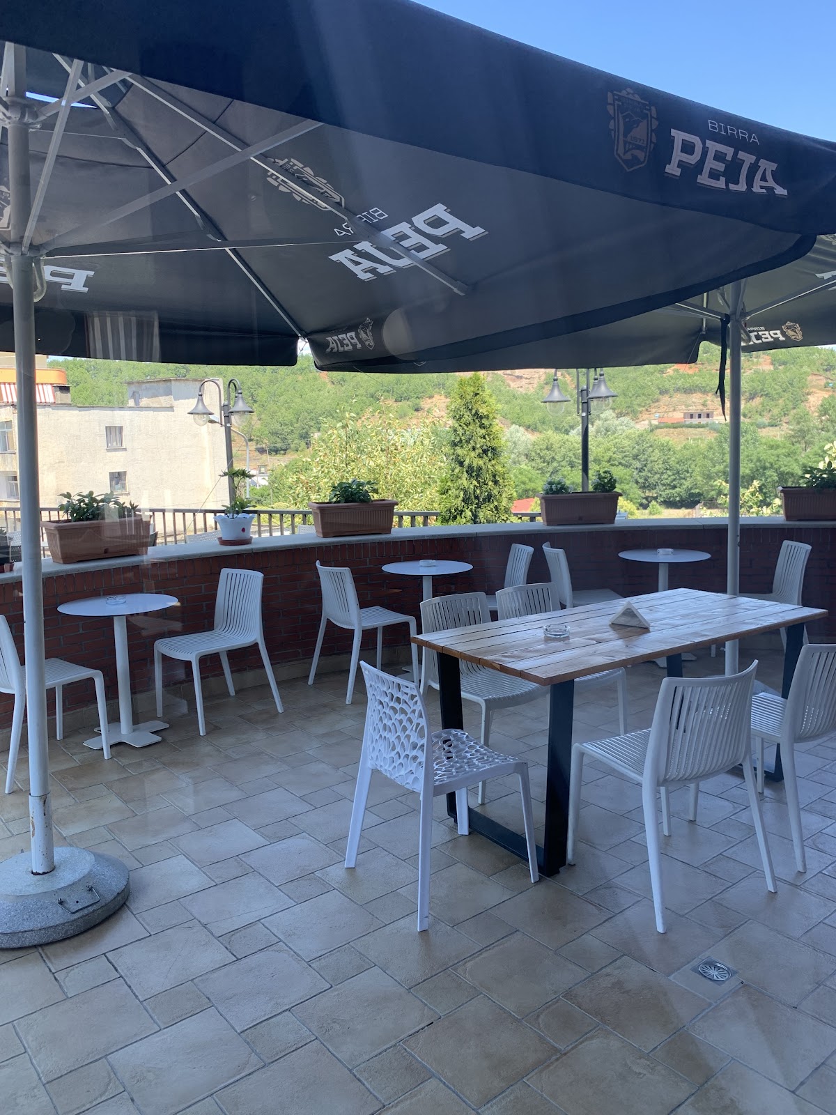 Filopati's Coffe,Grill,Pizza,Burgers and More