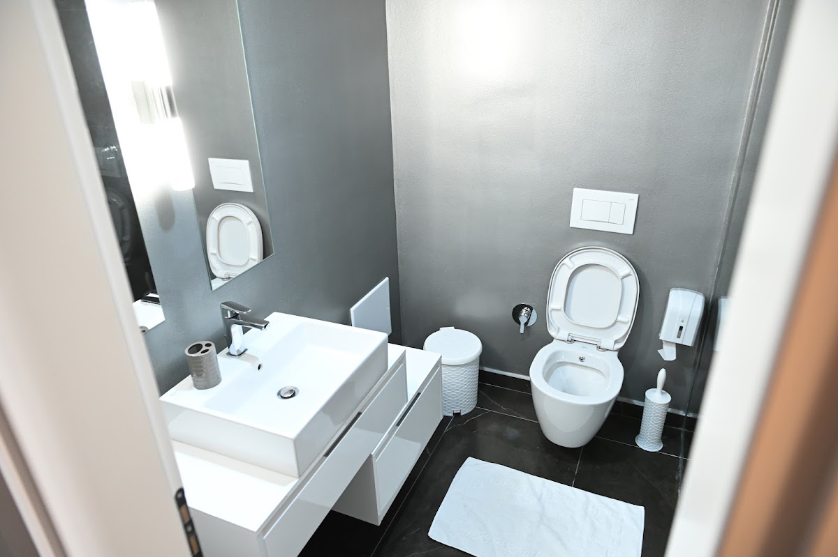 Hotel Onufri photo 4