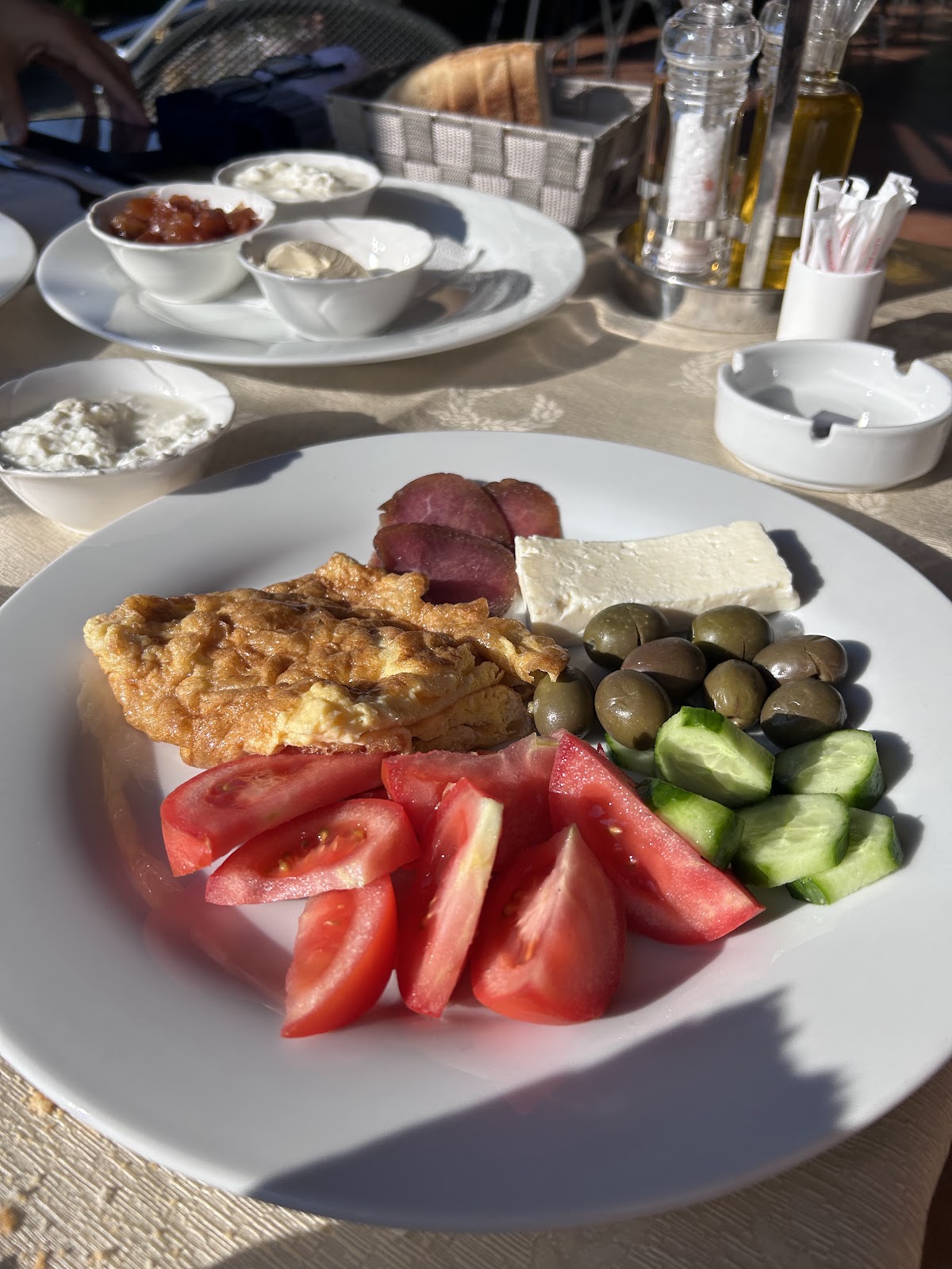 "Albulena" Hotel Restaurant photo 4